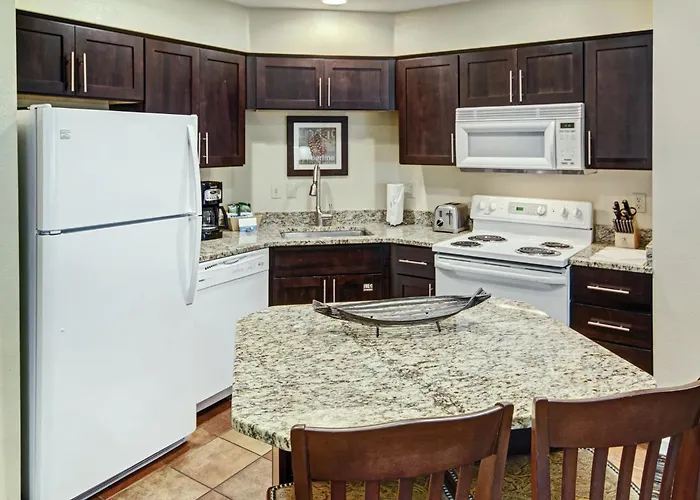 2br * Pinetop-Lakeside